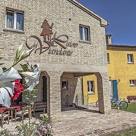 Il Ristoro Del Viandante Hotel Offagna Kültér fotó
