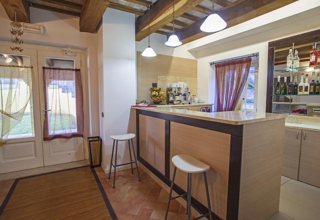 Il Ristoro Del Viandante Hotel Offagna Kültér fotó